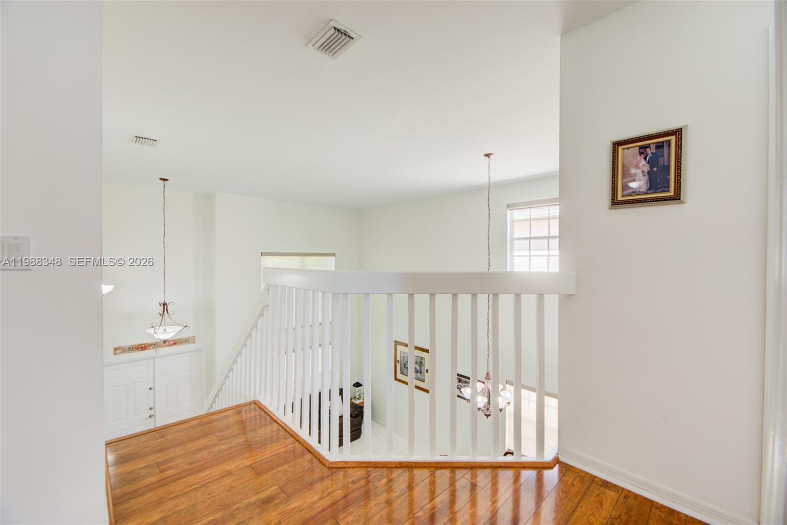 161 W Granada Ave Weston, FL 33326