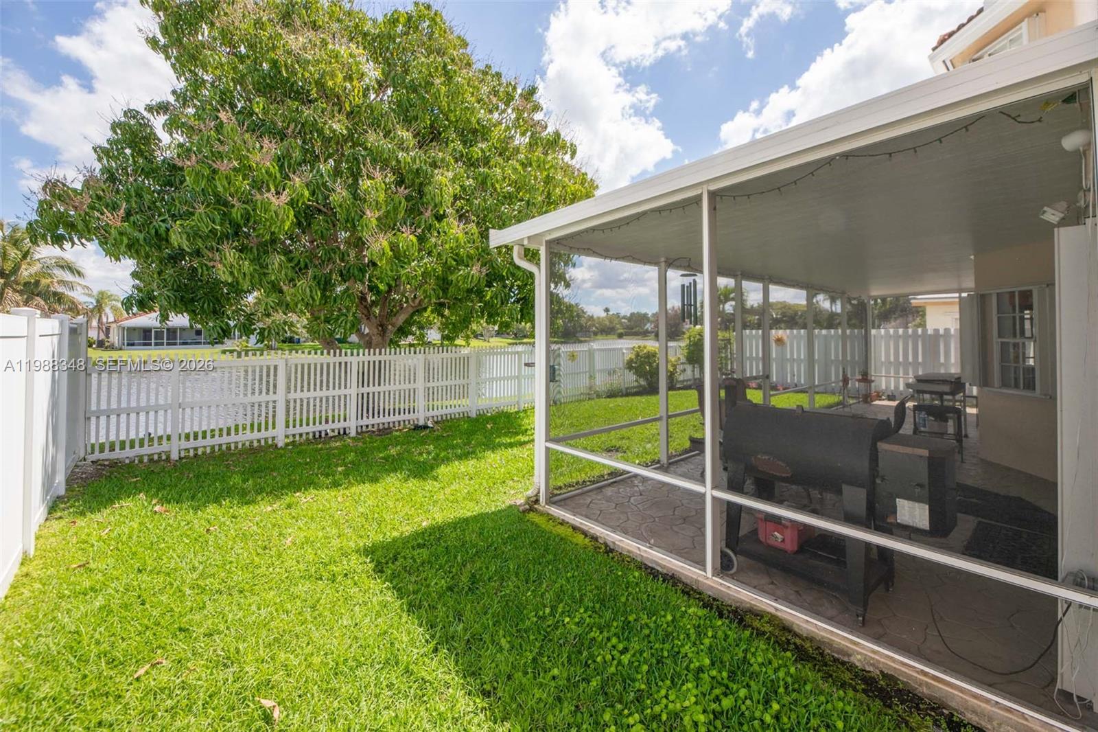 161 W Granada Ave Weston, FL 33326