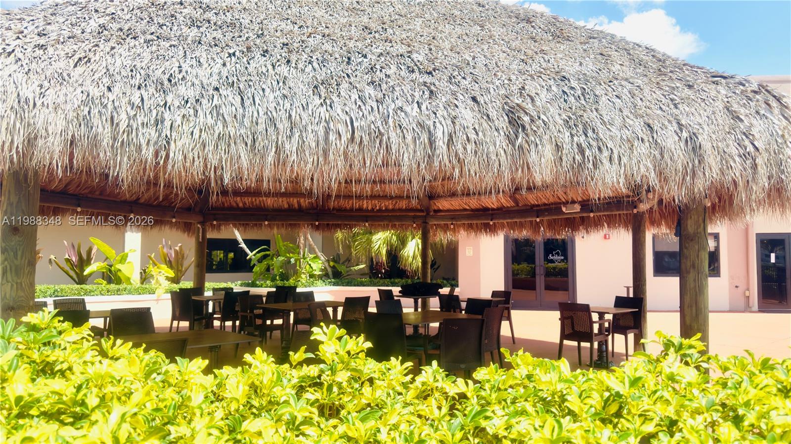 161 W Granada Ave Weston, FL 33326