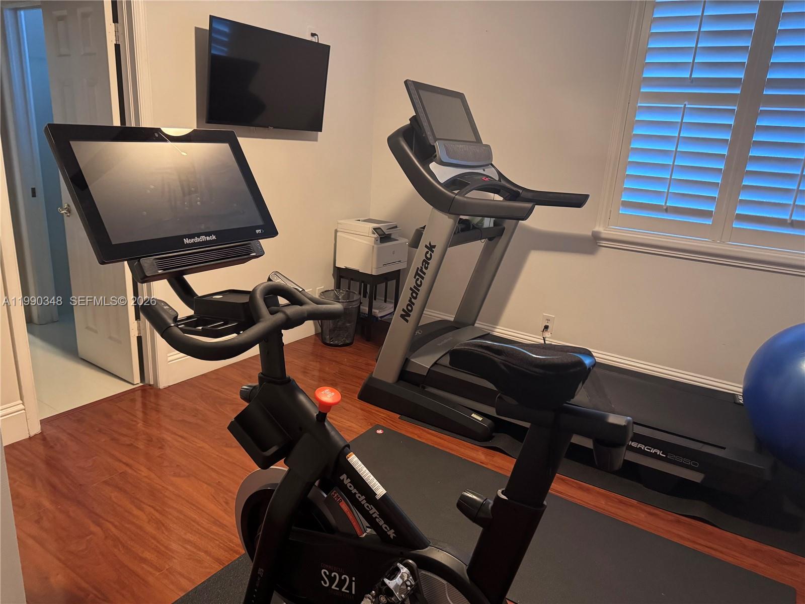 219 Landings Blvd Weston, FL 33327