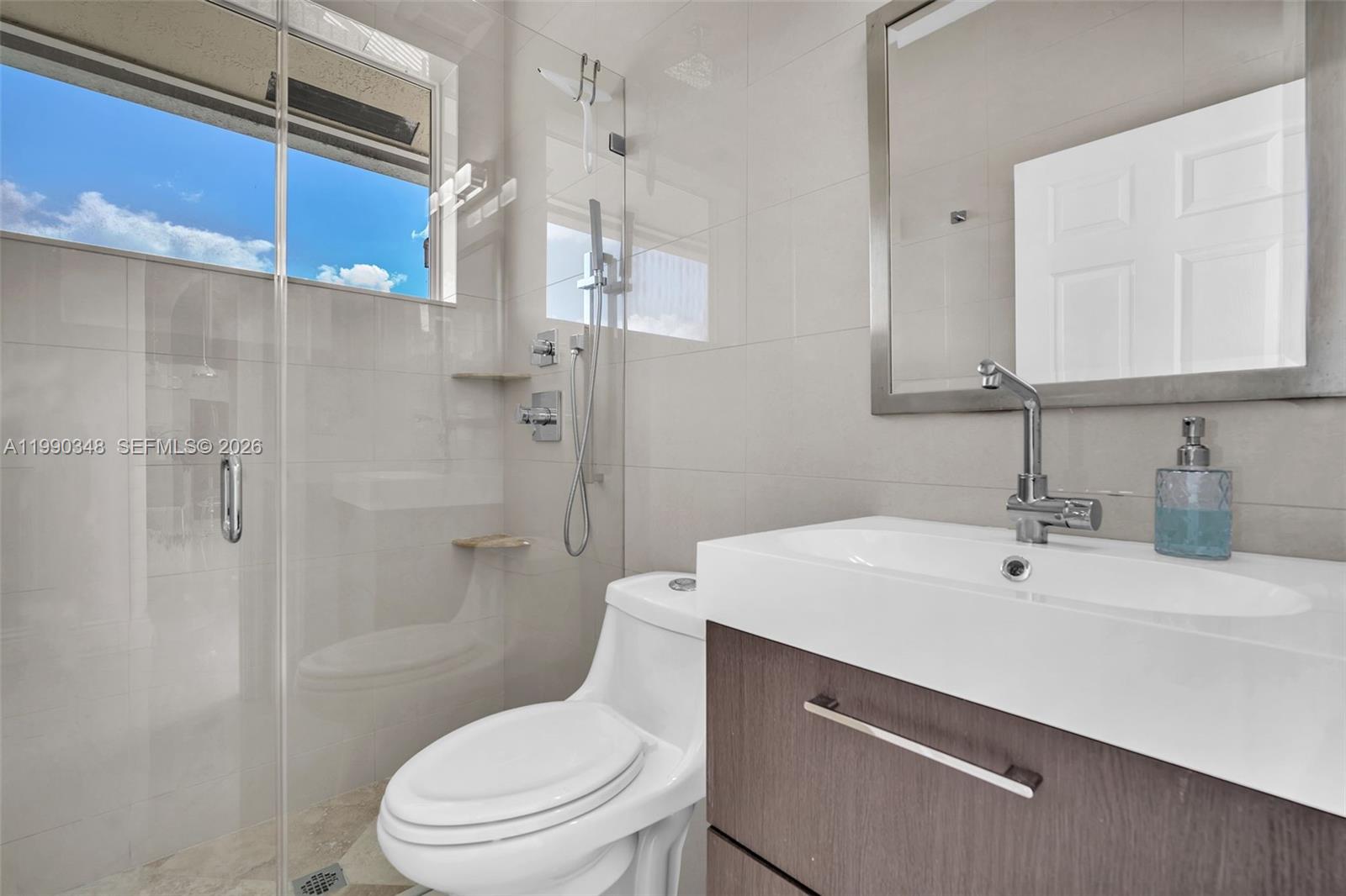 219 Landings Blvd Weston, FL 33327