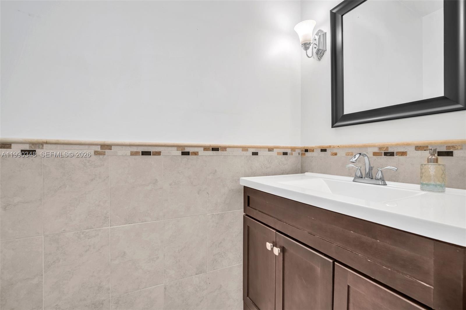 219 Landings Blvd Weston, FL 33327