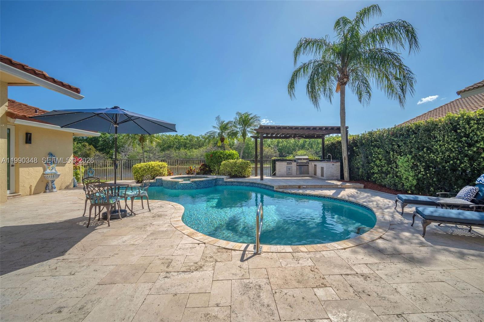 219 Landings Blvd Weston, FL 33327