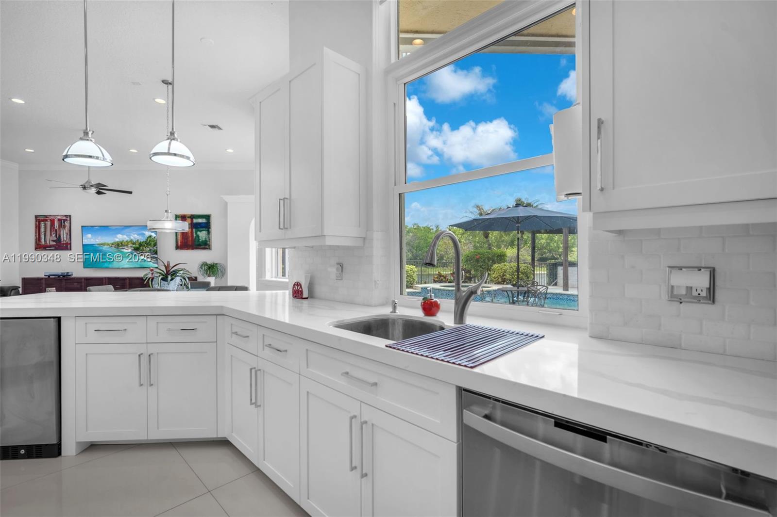 219 Landings Blvd Weston, FL 33327