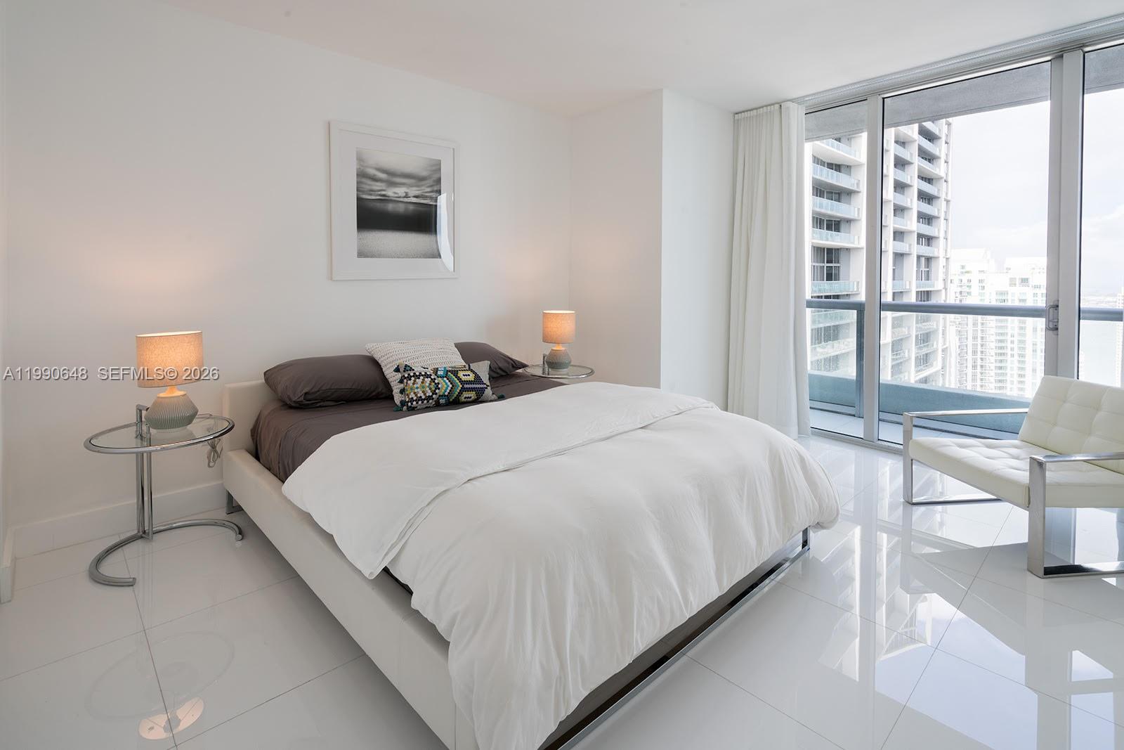 485 Brickell Ave #4110 Miami, FL 33131