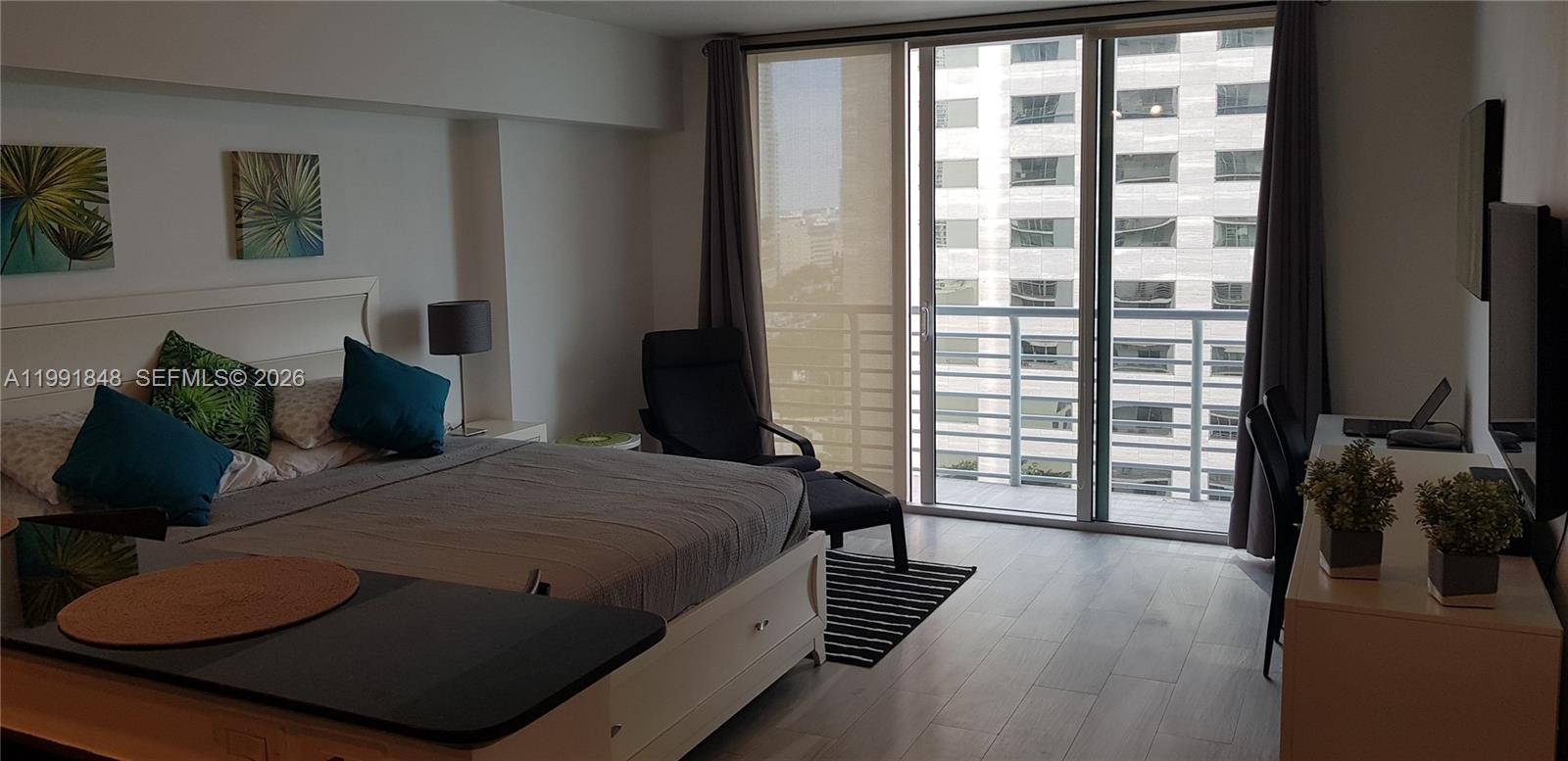 335 S Biscayne Blvd #1706 Miami, FL 33131