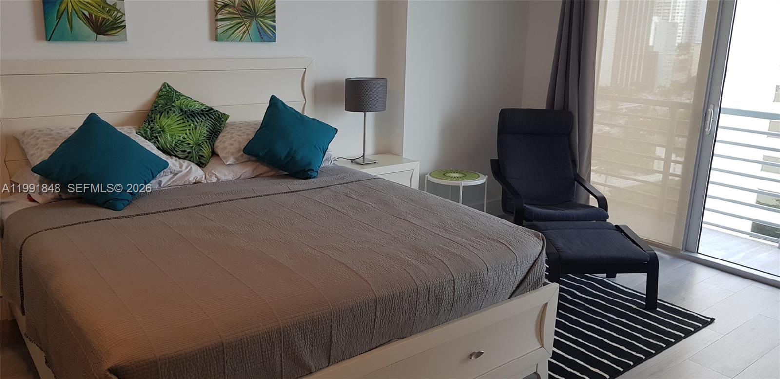 335 S Biscayne Blvd #1706 Miami, FL 33131