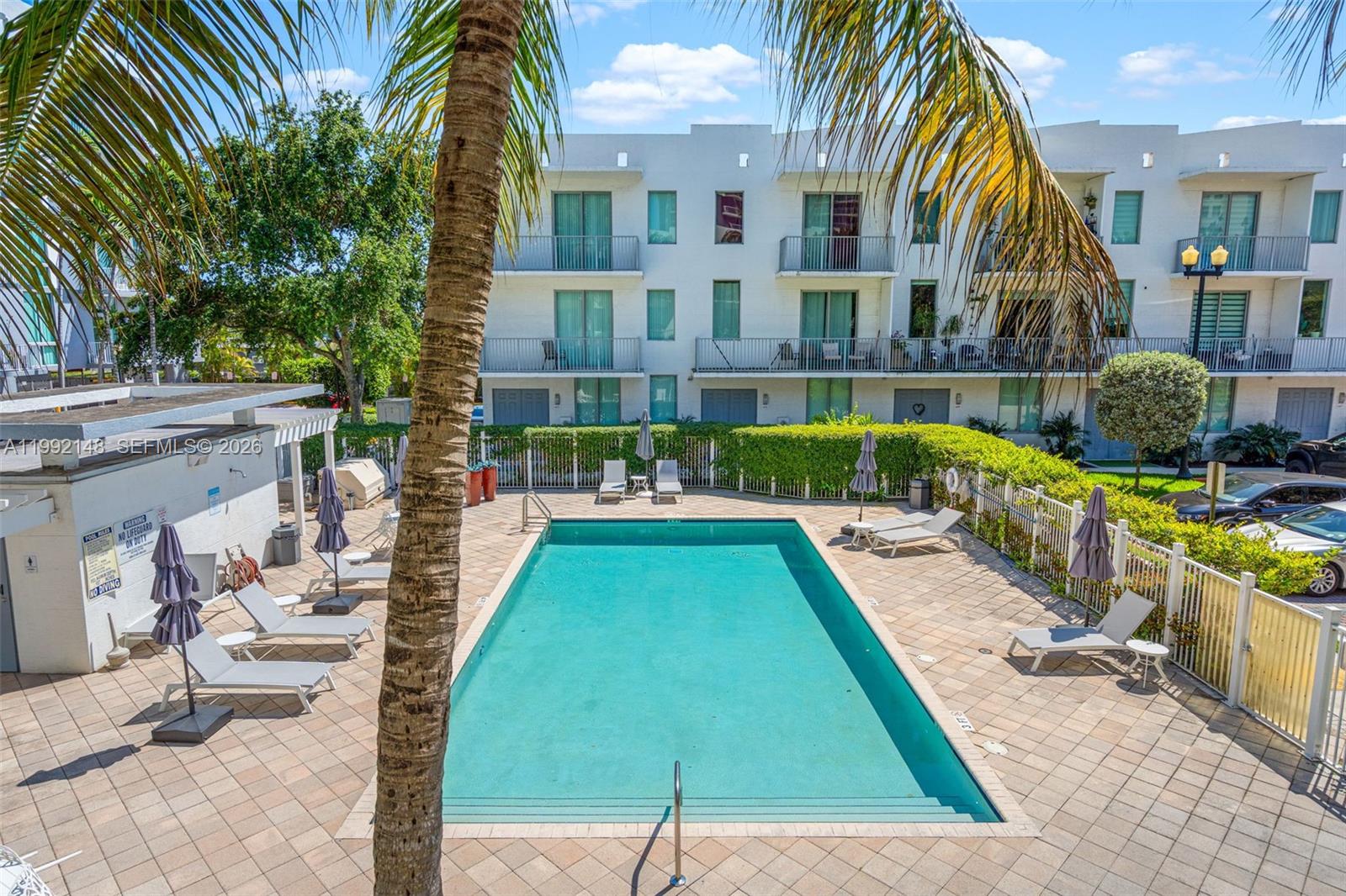 2134 Van Buren St #306