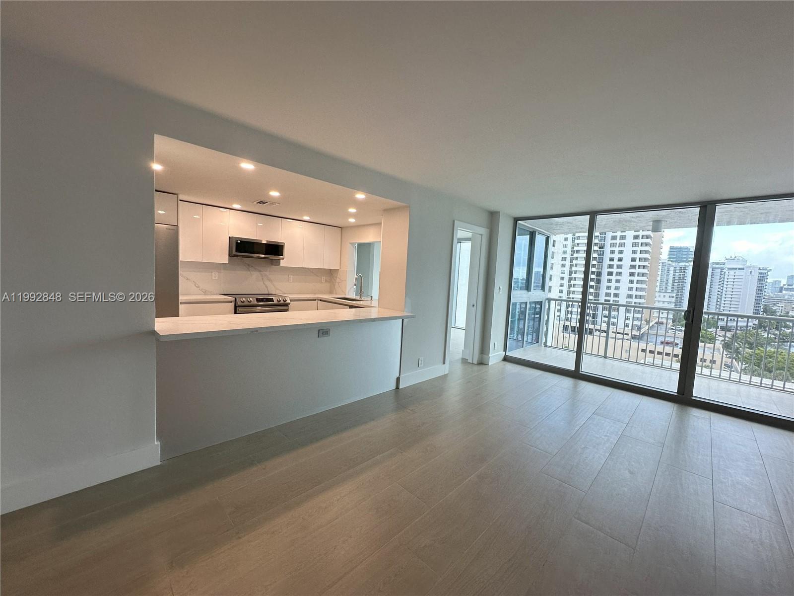 2655 Collins Ave #1204 Miami Beach, FL 33140