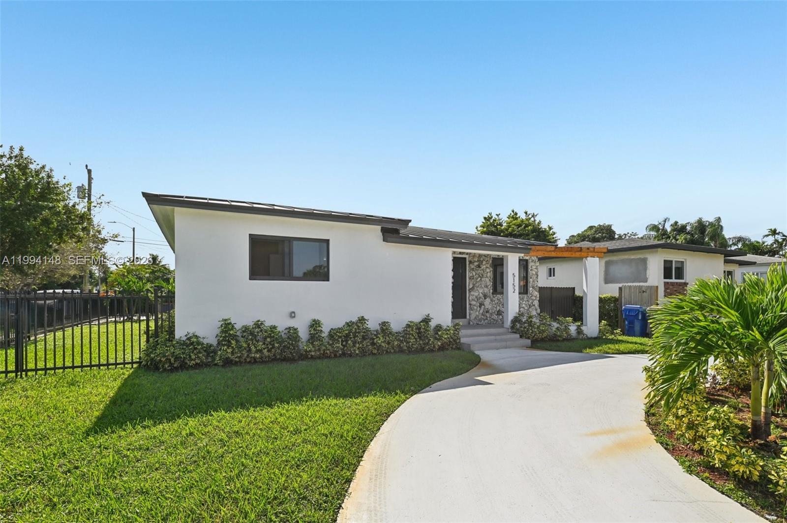 5152 SW 6th St Miami, FL 33134