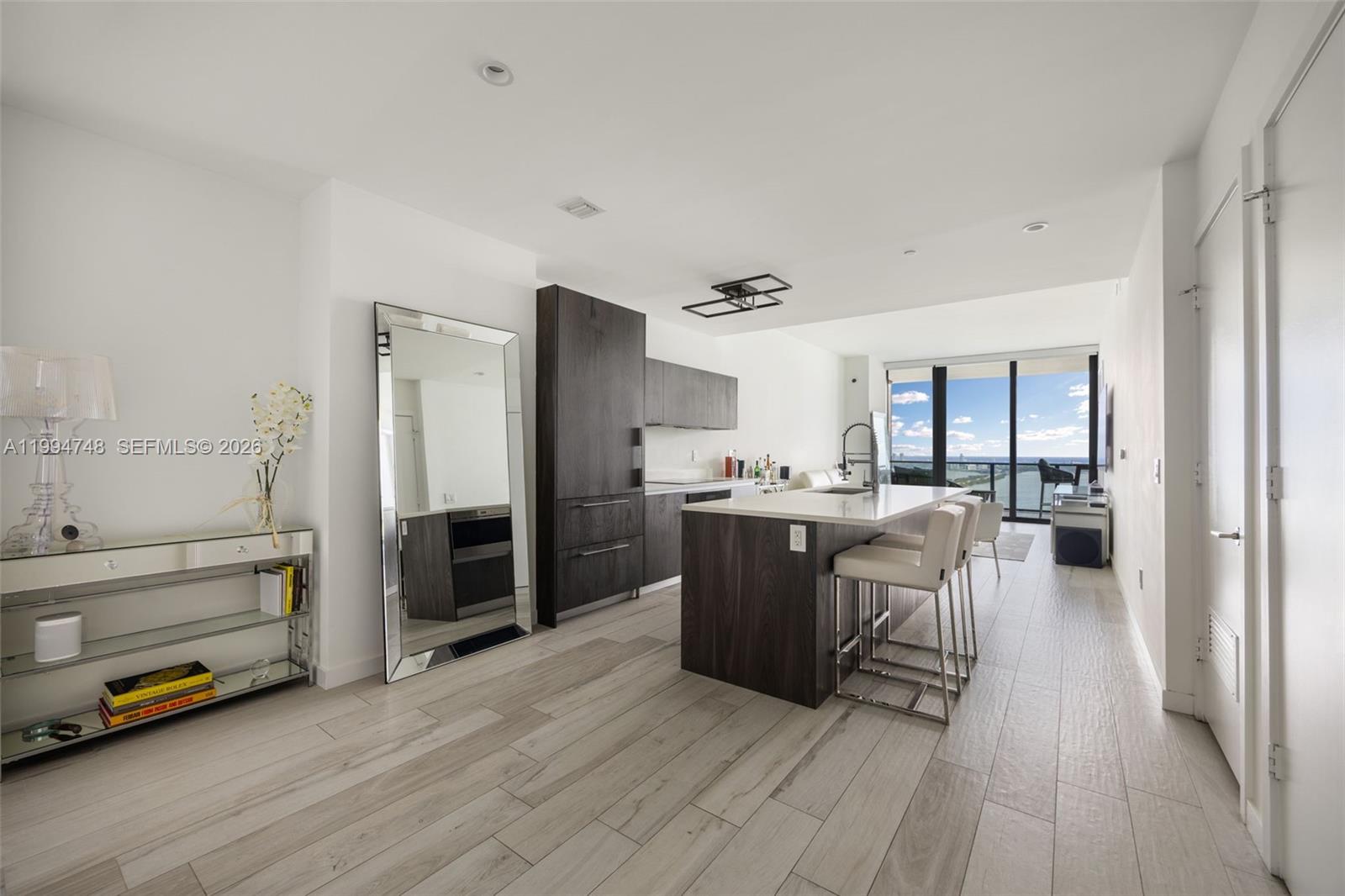 480 NE 31st St #4404