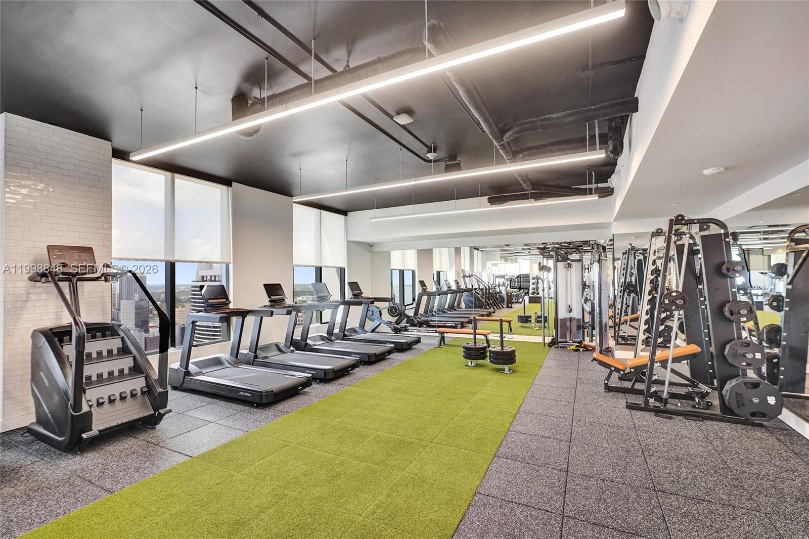 image 501 FIRST Residences14