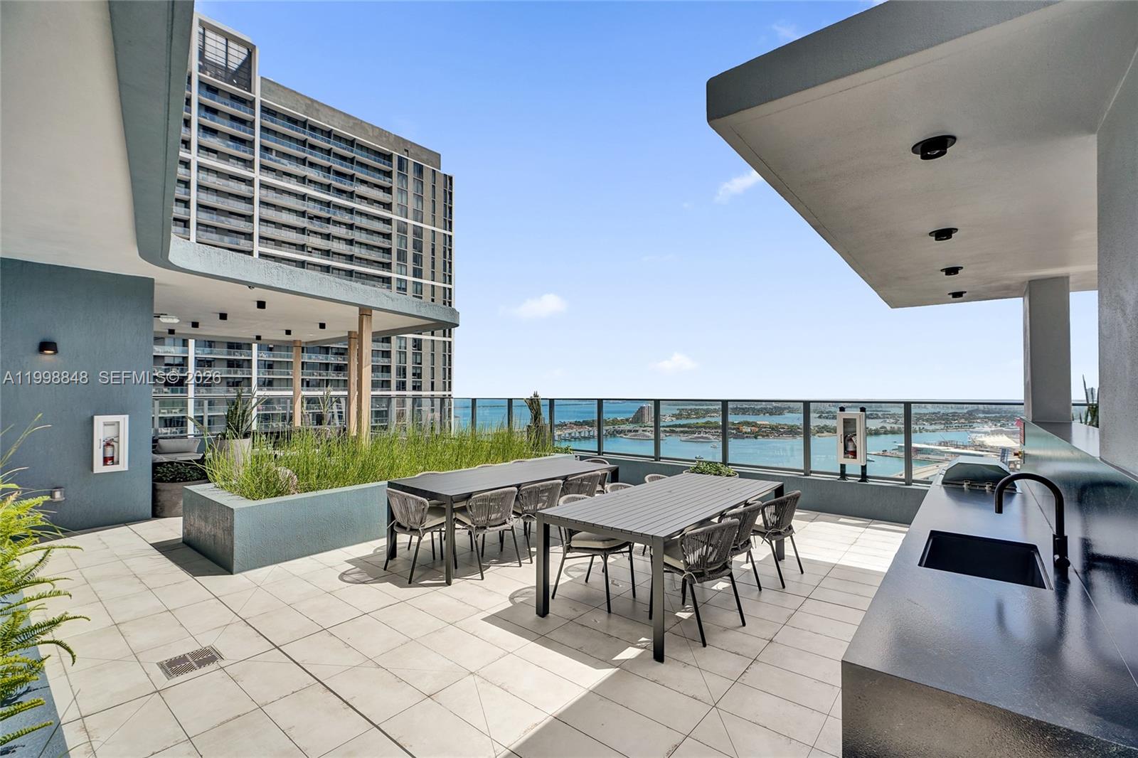 image 501 FIRST Residences22