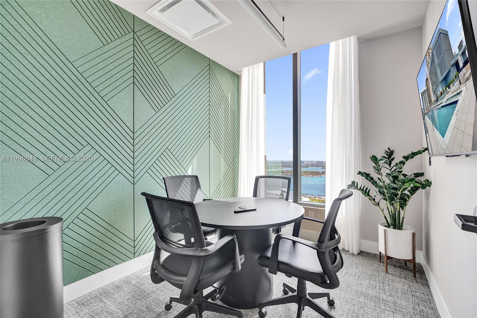 image 501 FIRST Residences25