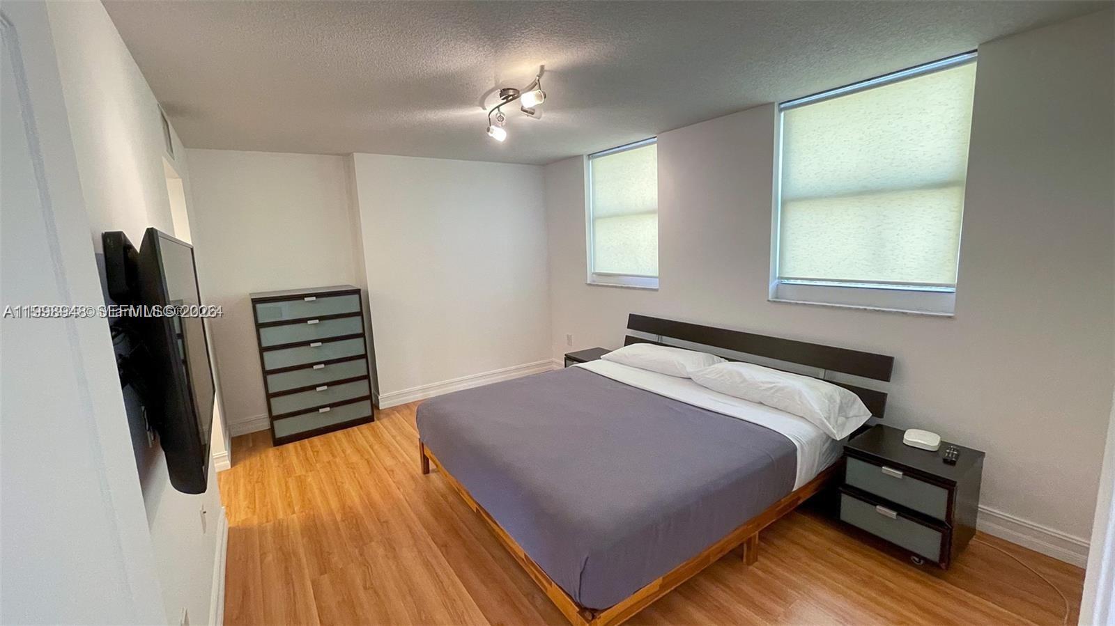 image The Club at Brickell Bay6