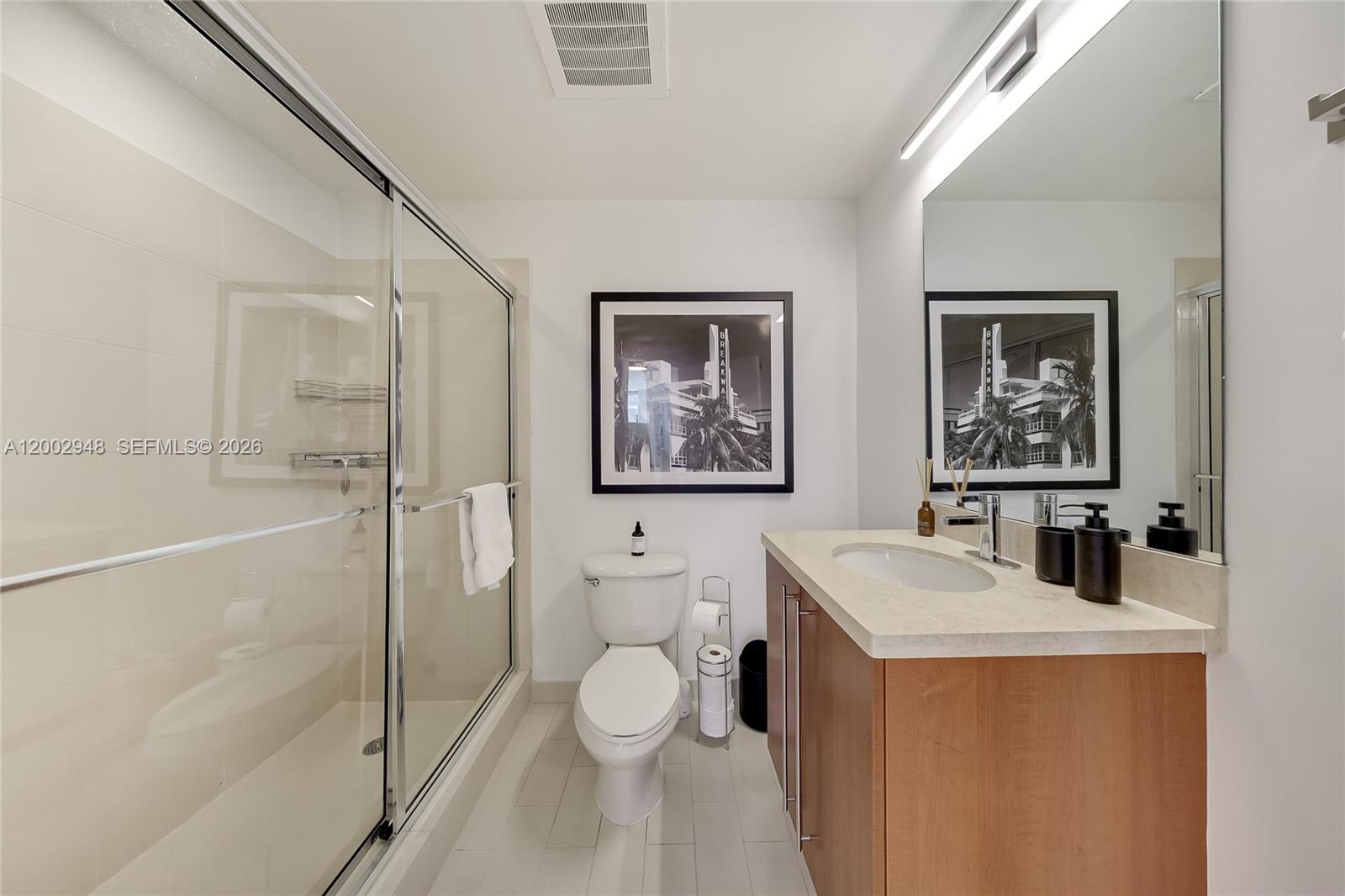 1111 SW 1st Ave #2719-N Miami, FL 33130