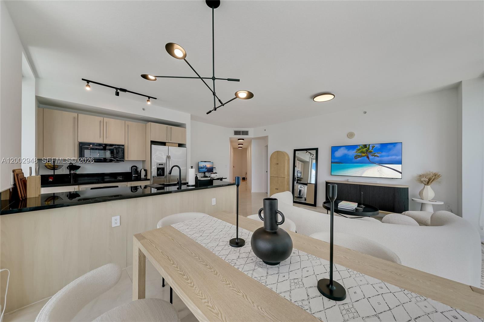 1111 SW 1st Ave #2719-N Miami, FL 33130