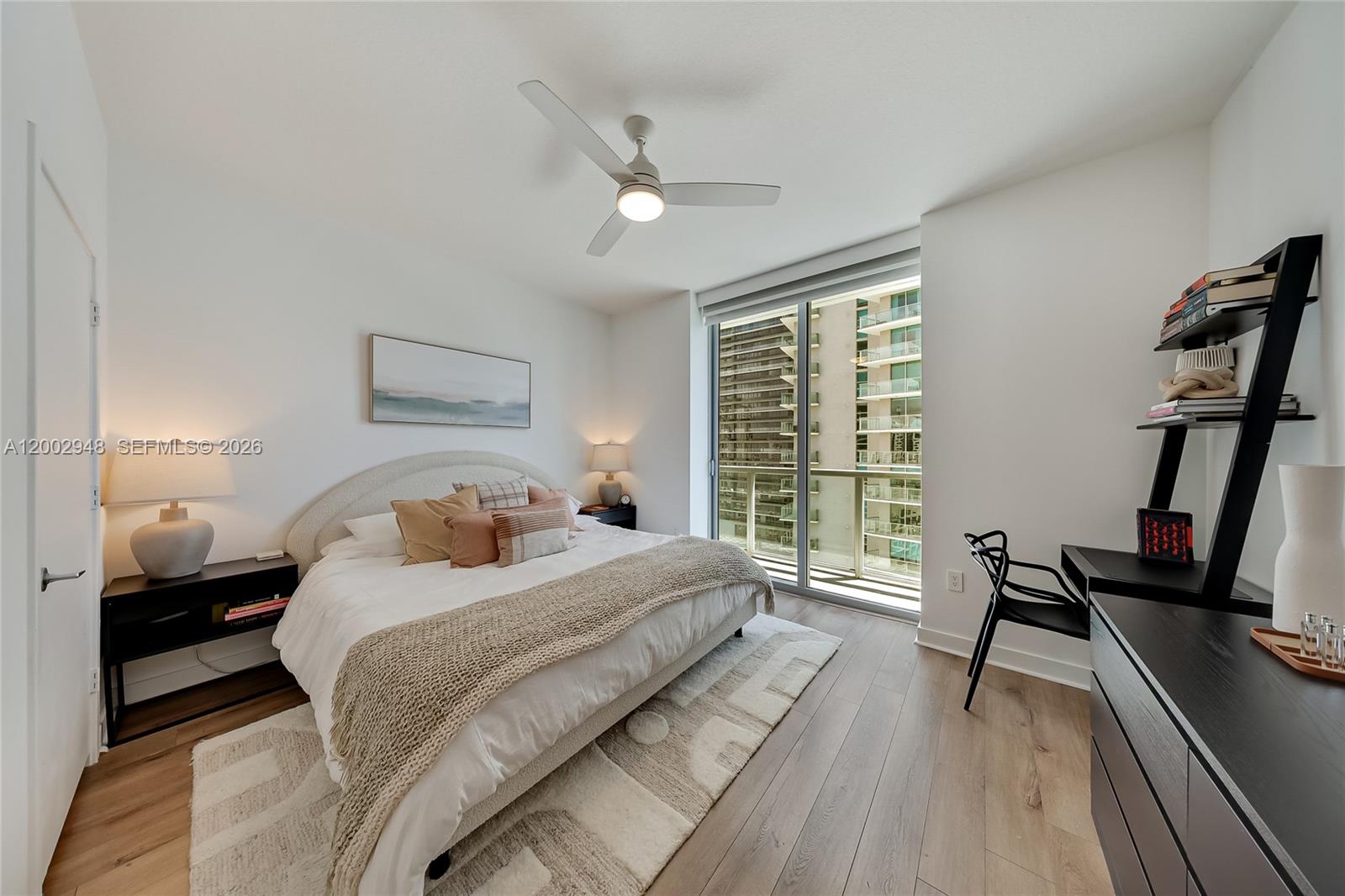 1111 SW 1st Ave #2719-N Miami, FL 33130