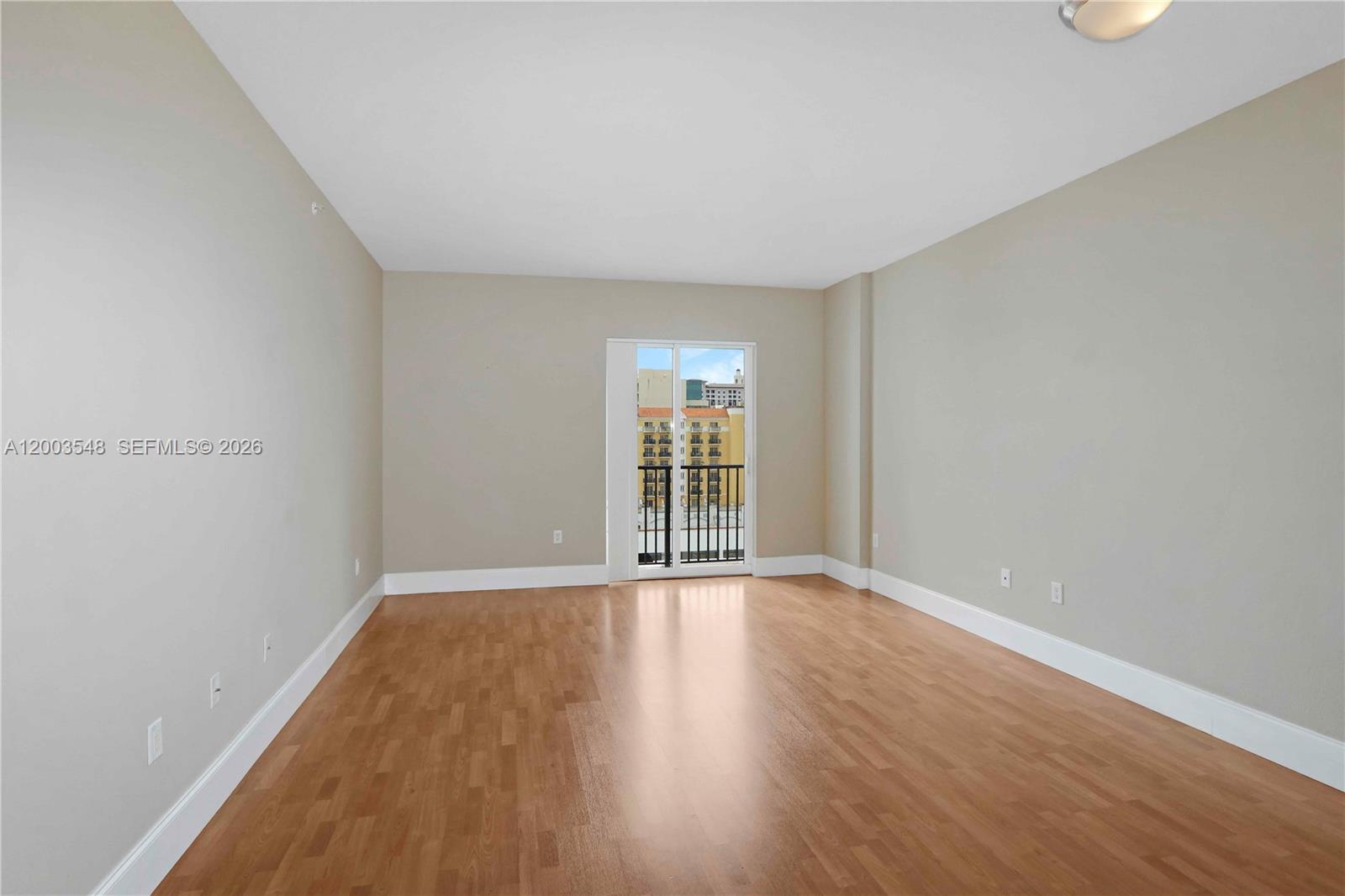 image Ten Aragon Condo1