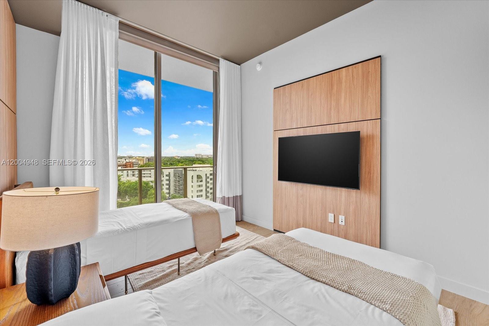 2678 Tigertail Ave #701 Miami, FL 33133