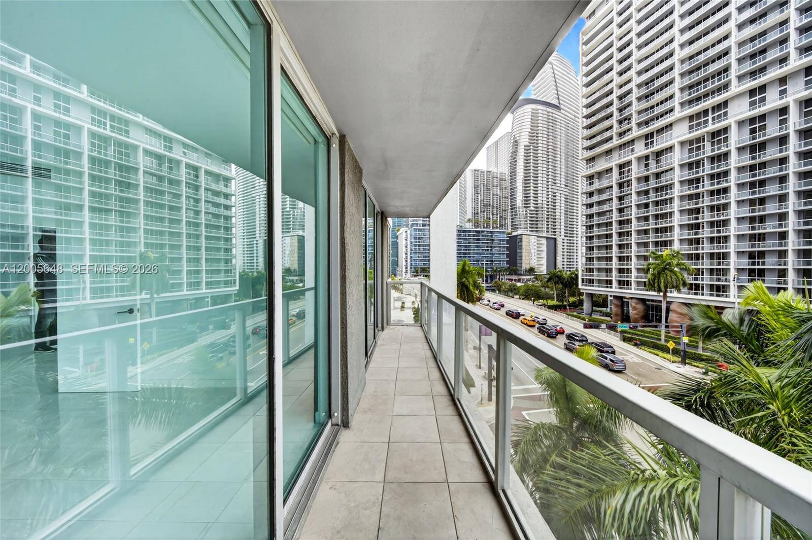 image 500 Brickell East32