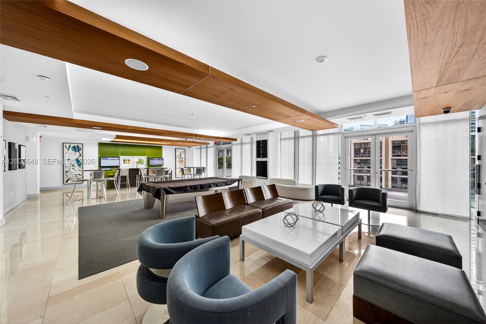 image 500 Brickell East40