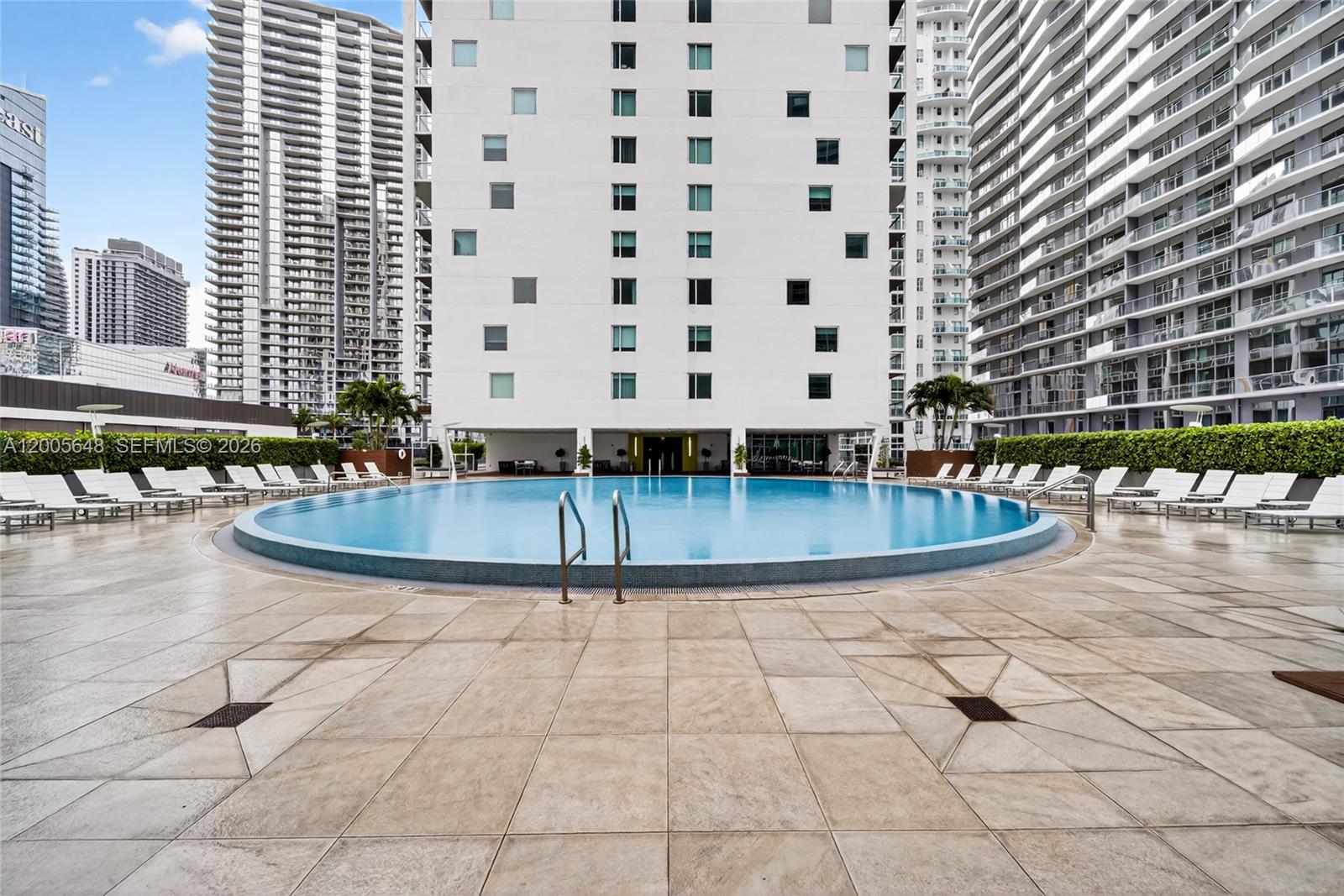image 500 Brickell East41