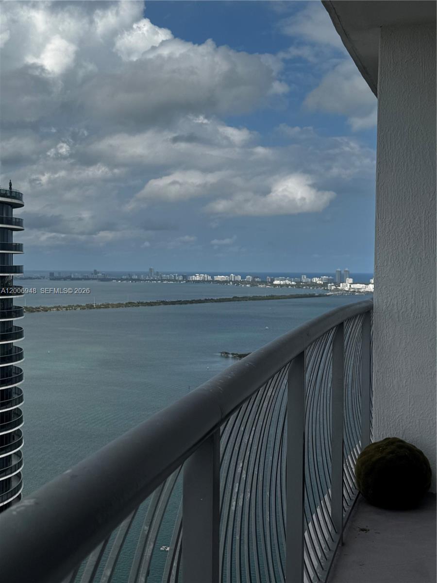 image Opera Tower0