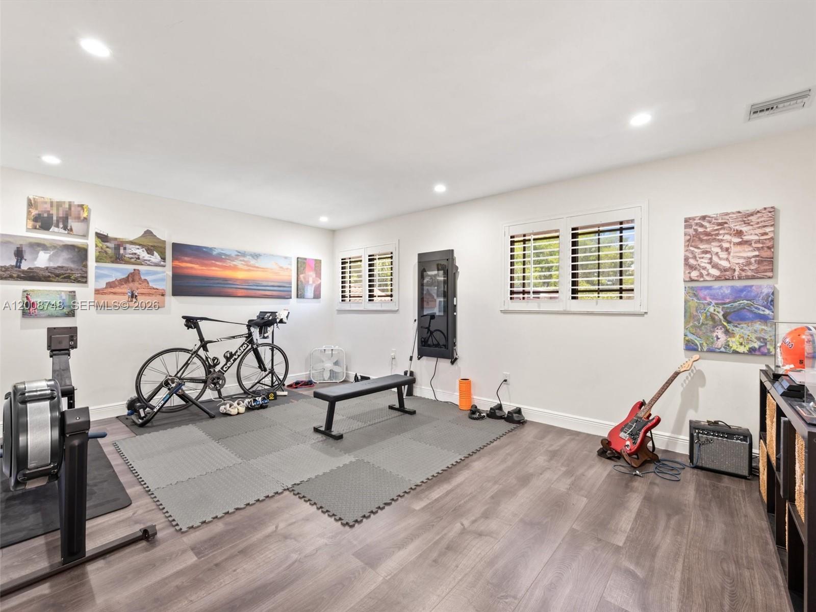 8889 SW 78th Ct Miami, FL 33156