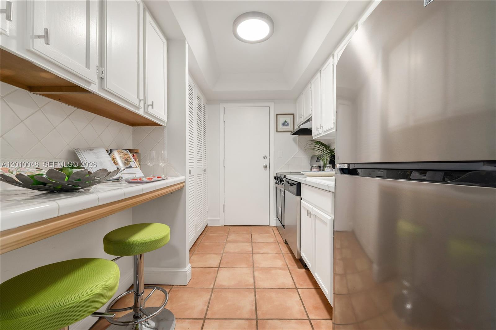 300 Sunrise Dr #1B Key Biscayne, FL 33149