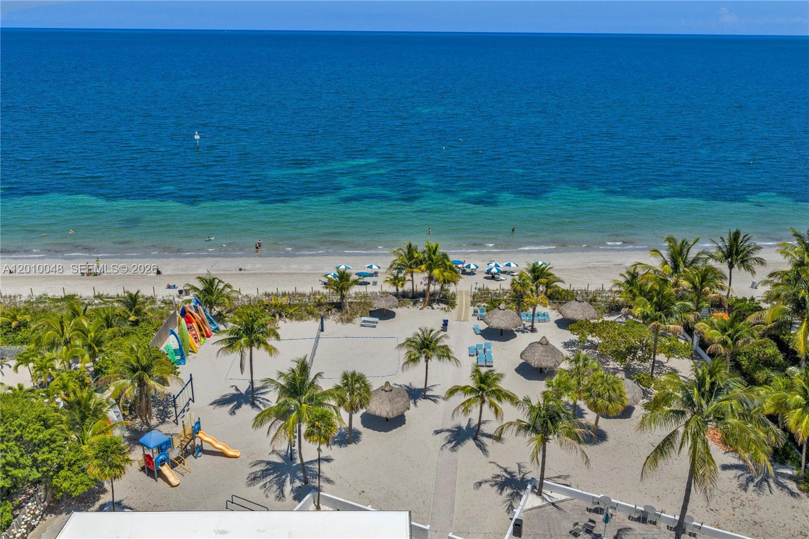 300 Sunrise Dr #1B Key Biscayne, FL 33149