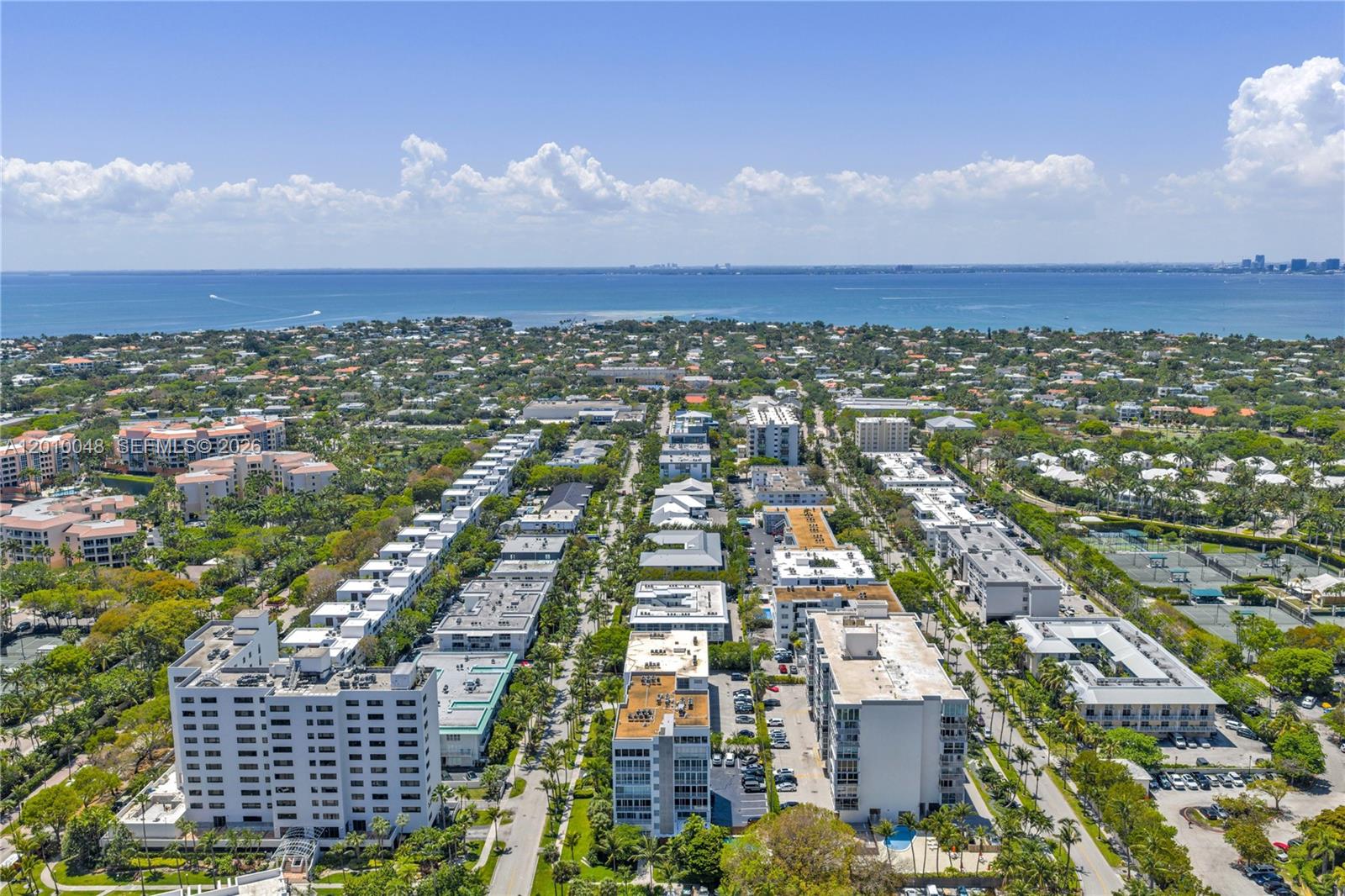 300 Sunrise Dr #1B Key Biscayne, FL 33149