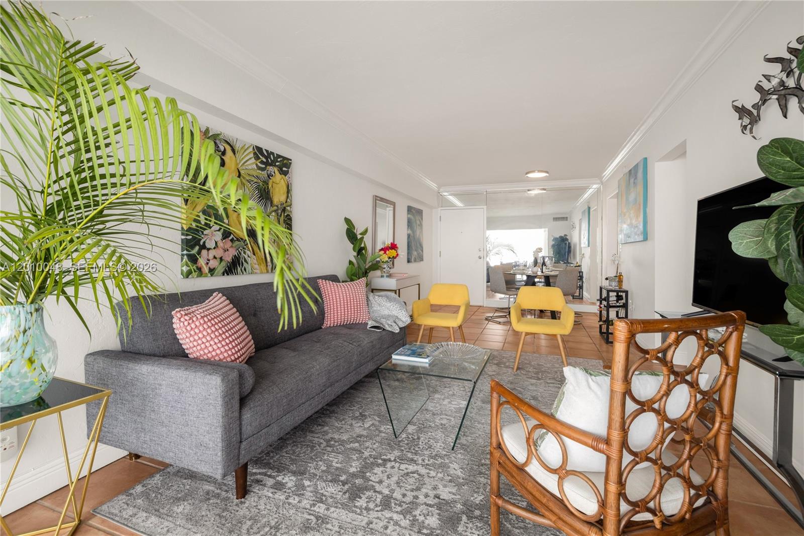 300 Sunrise Dr #1B Key Biscayne, FL 33149