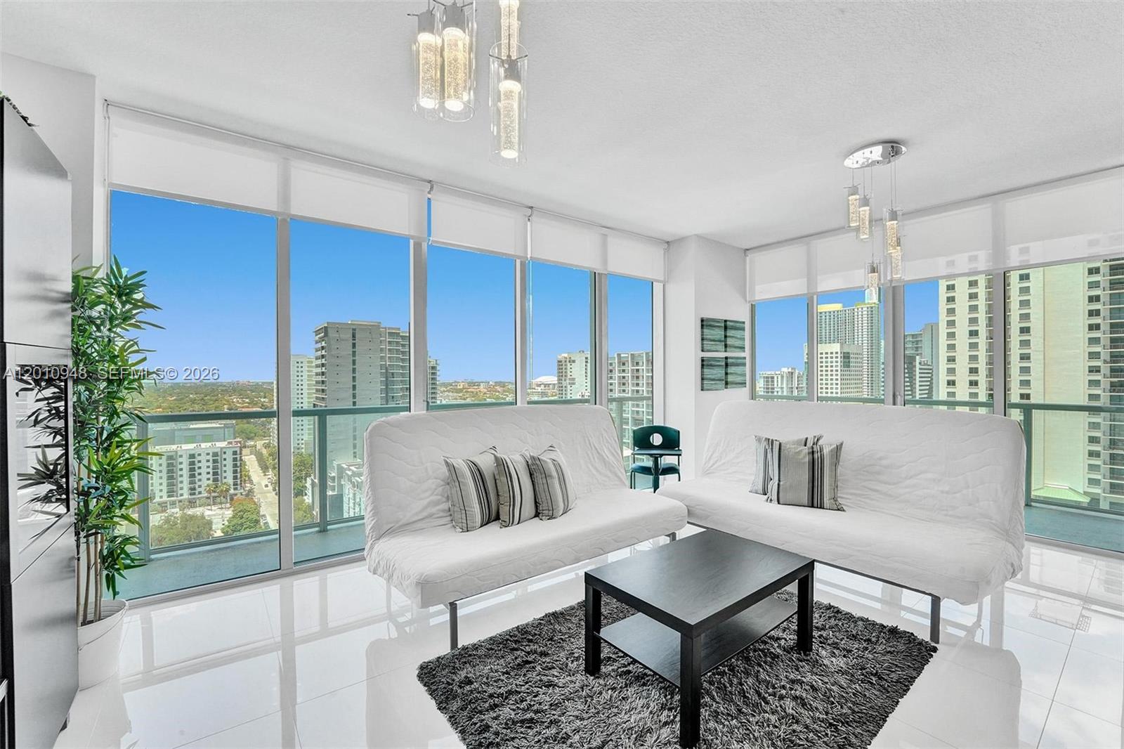 1111 SW 1st Ave #2325-N