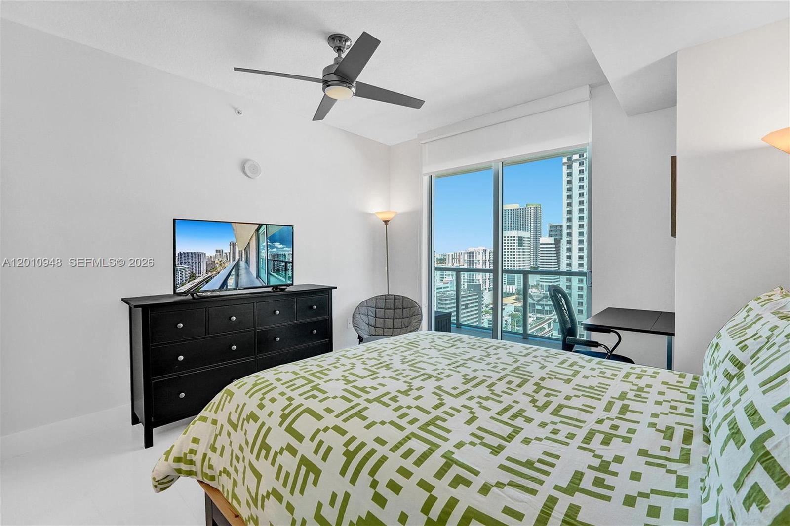 1111 SW 1st Ave #2325-N Miami, FL 33130
