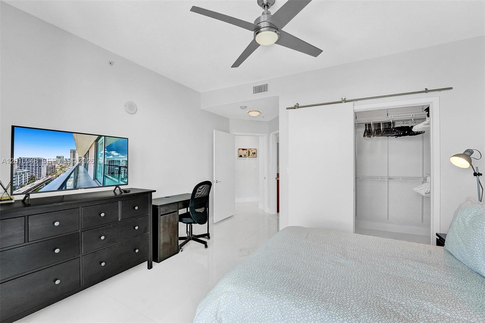 1111 SW 1st Ave #2325-N Miami, FL 33130
