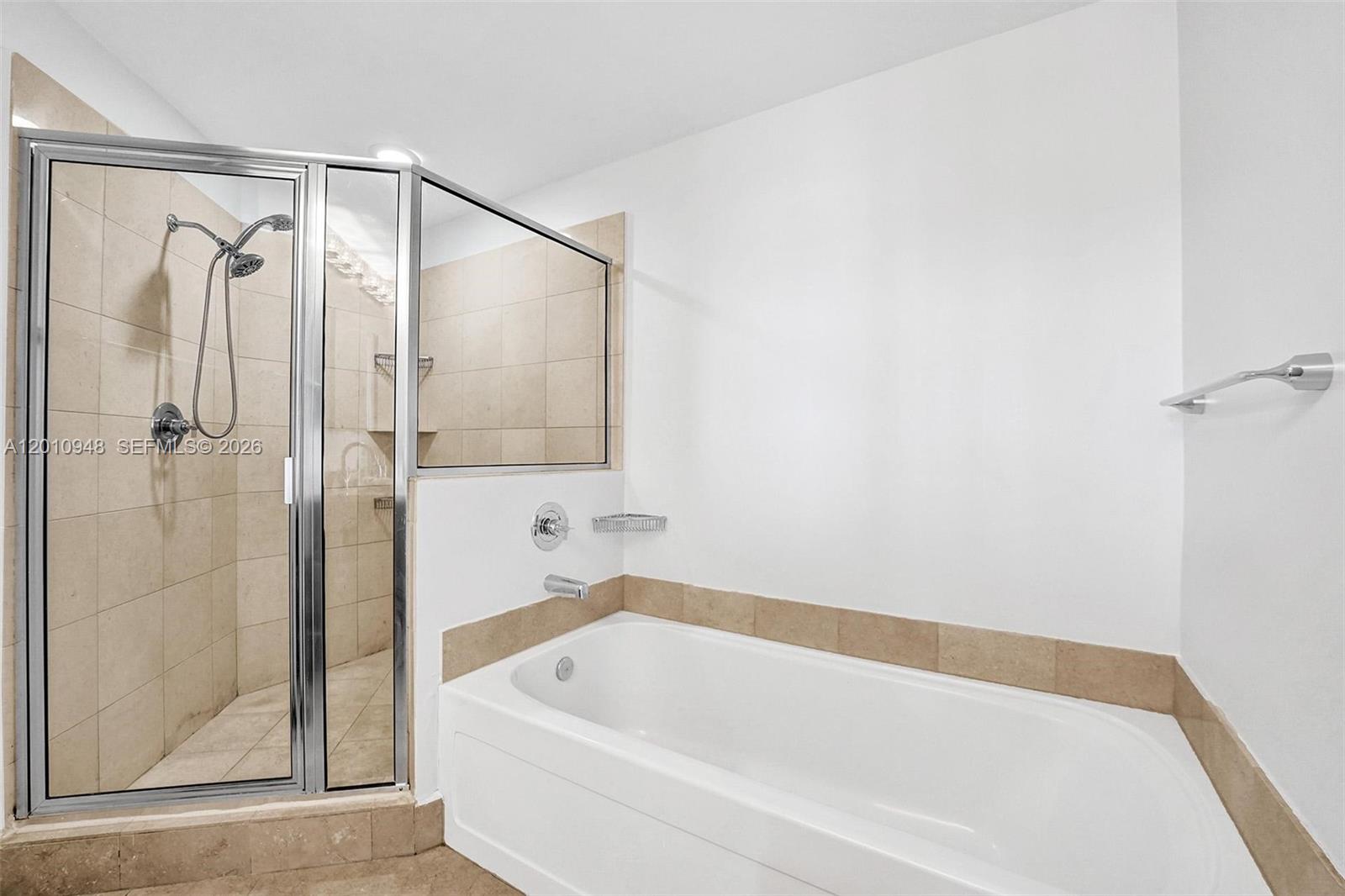1111 SW 1st Ave #2325-N Miami, FL 33130