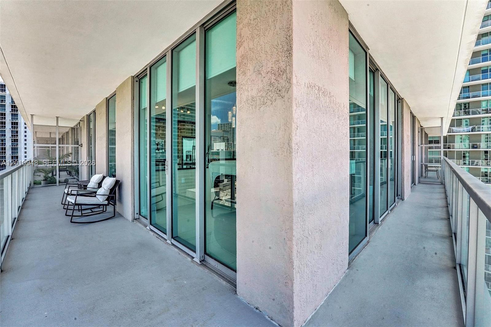 1111 SW 1st Ave #2325-N Miami, FL 33130