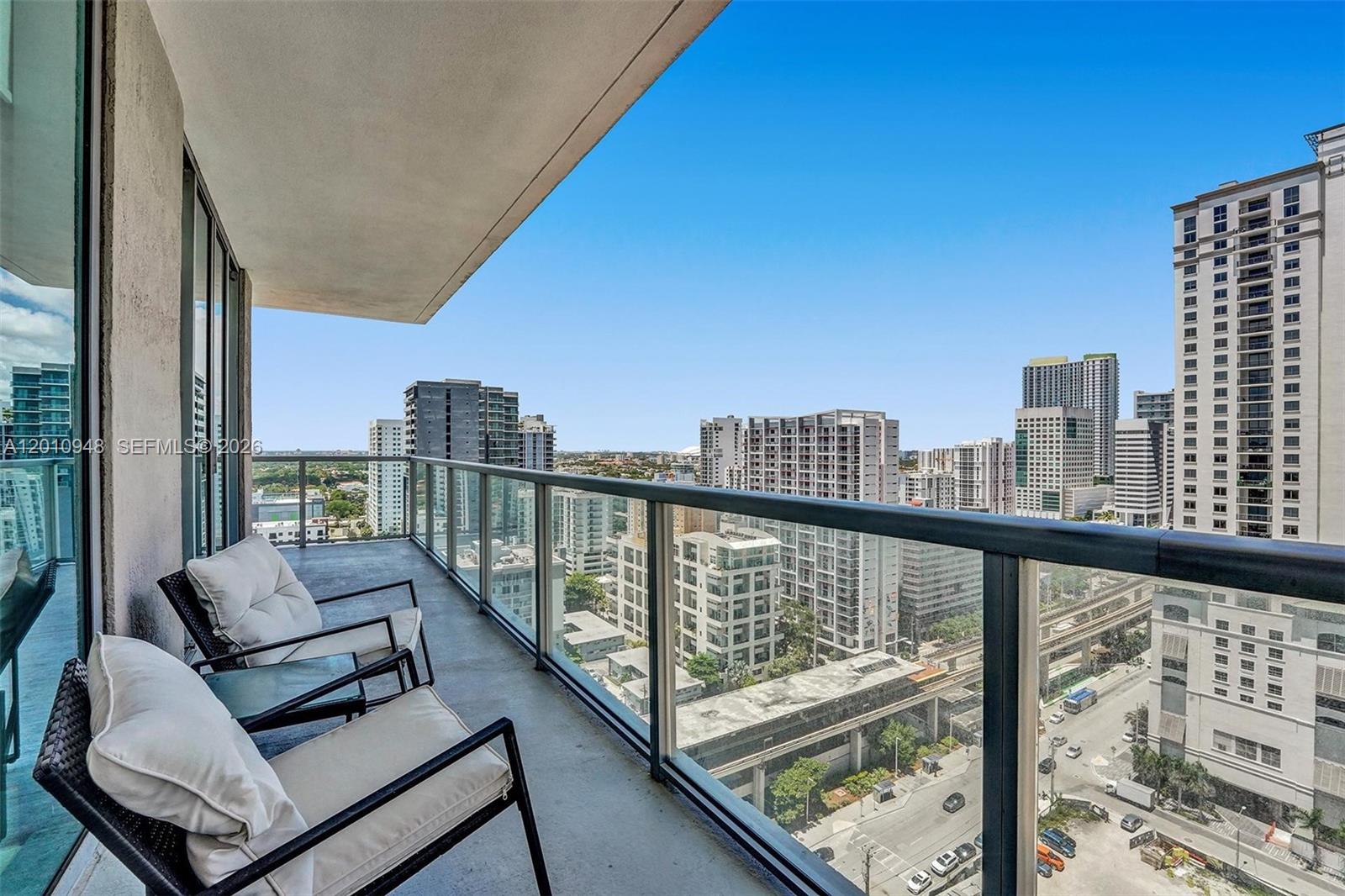 1111 SW 1st Ave #2325-N Miami, FL 33130
