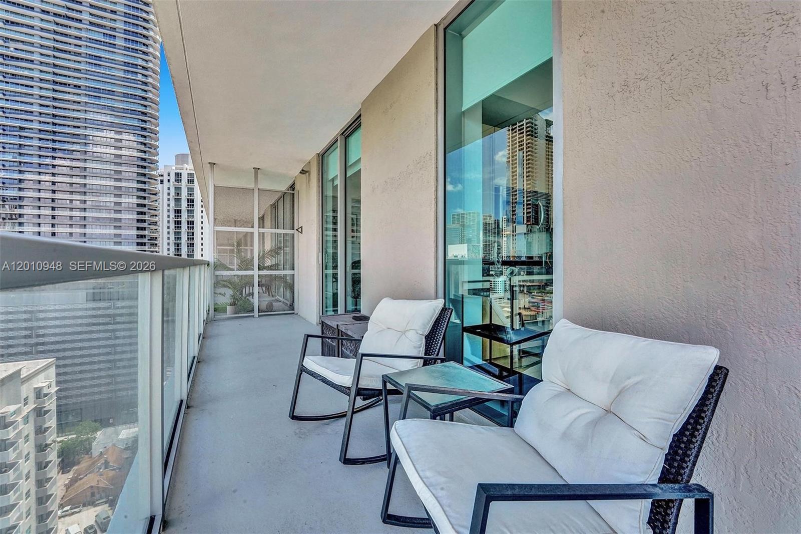 1111 SW 1st Ave #2325-N Miami, FL 33130