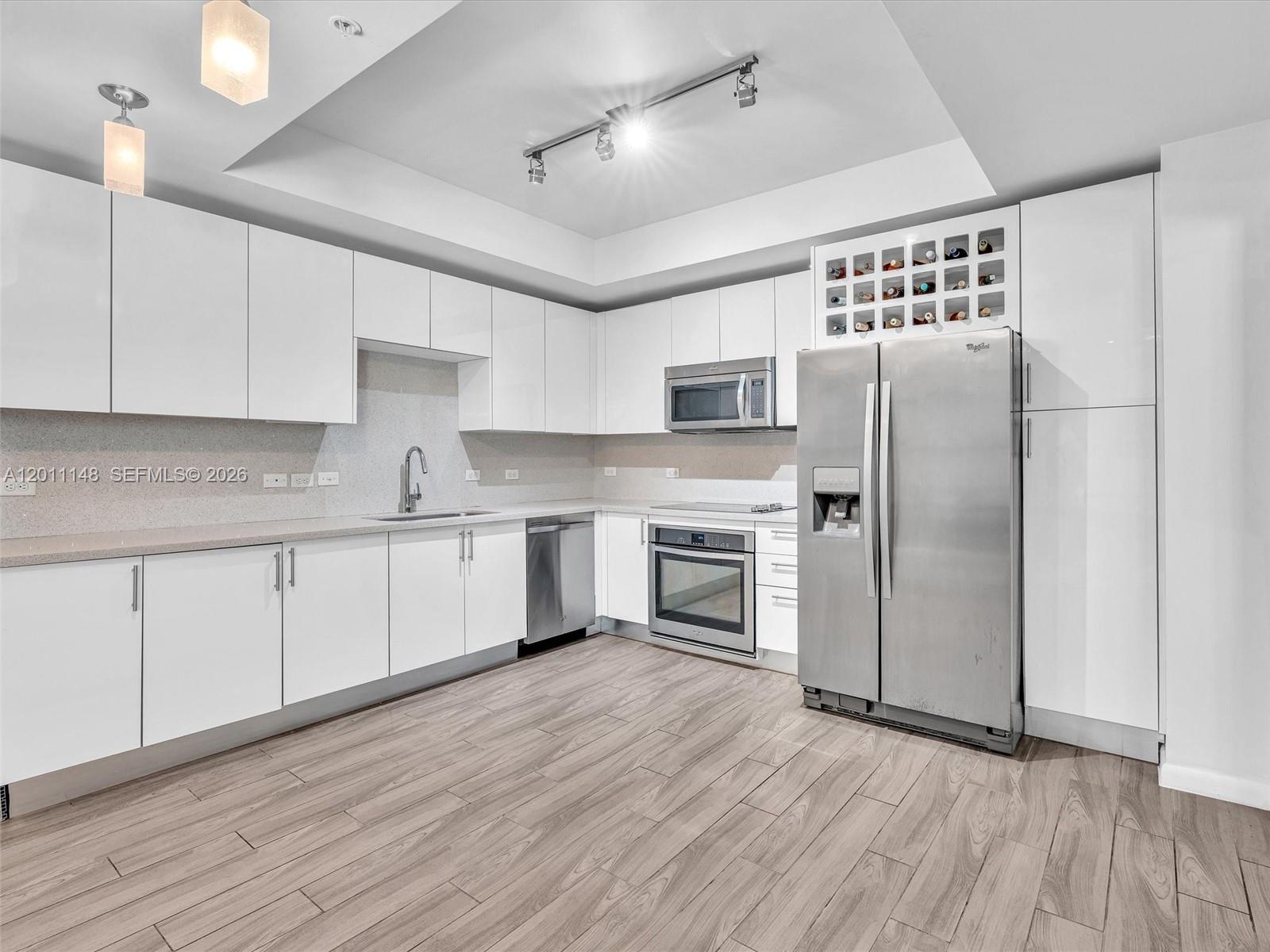 image Nine at Mary Brickell Village1