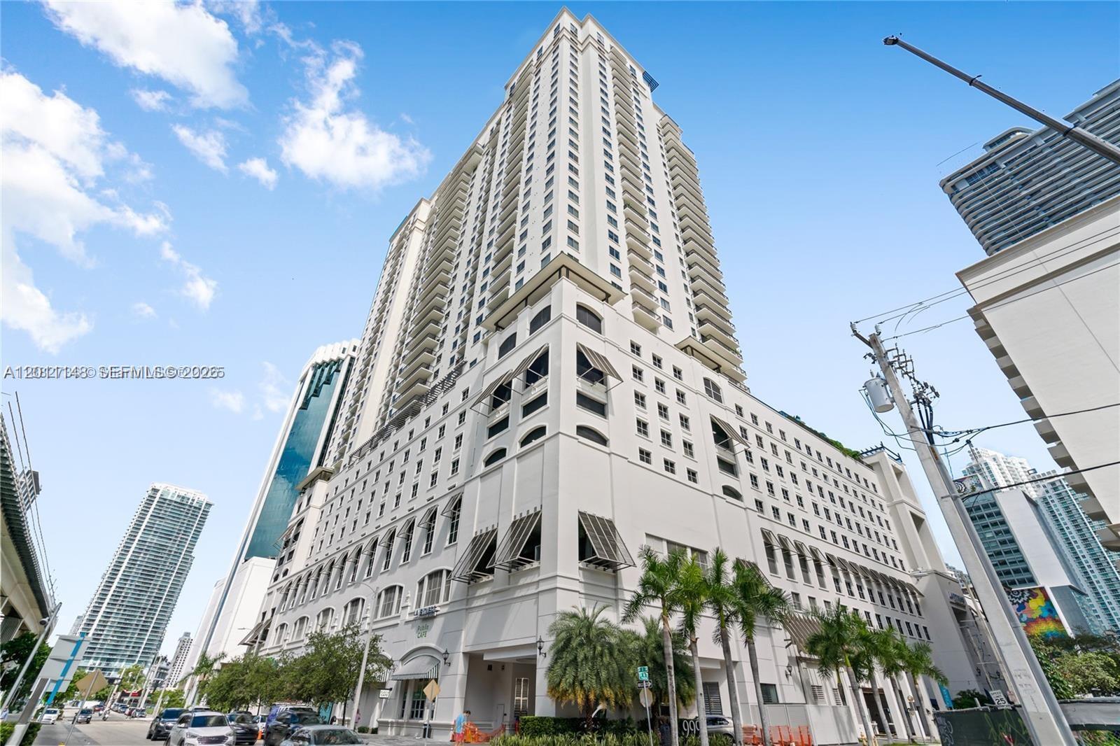 image Nine at Mary Brickell Village36
