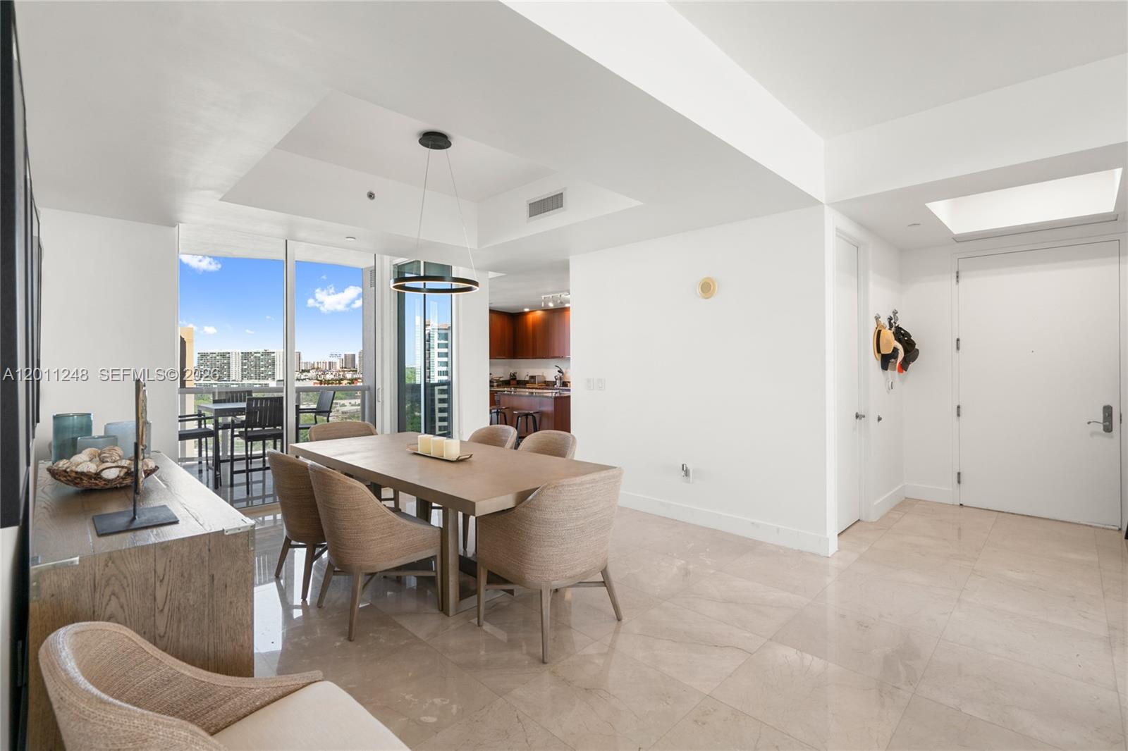 15901 Collins Ave #1206 Sunny Isles Beach, FL 33160