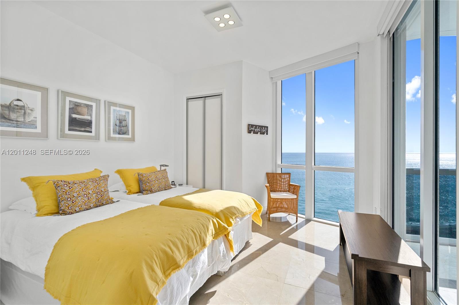15901 Collins Ave #1206 Sunny Isles Beach, FL 33160