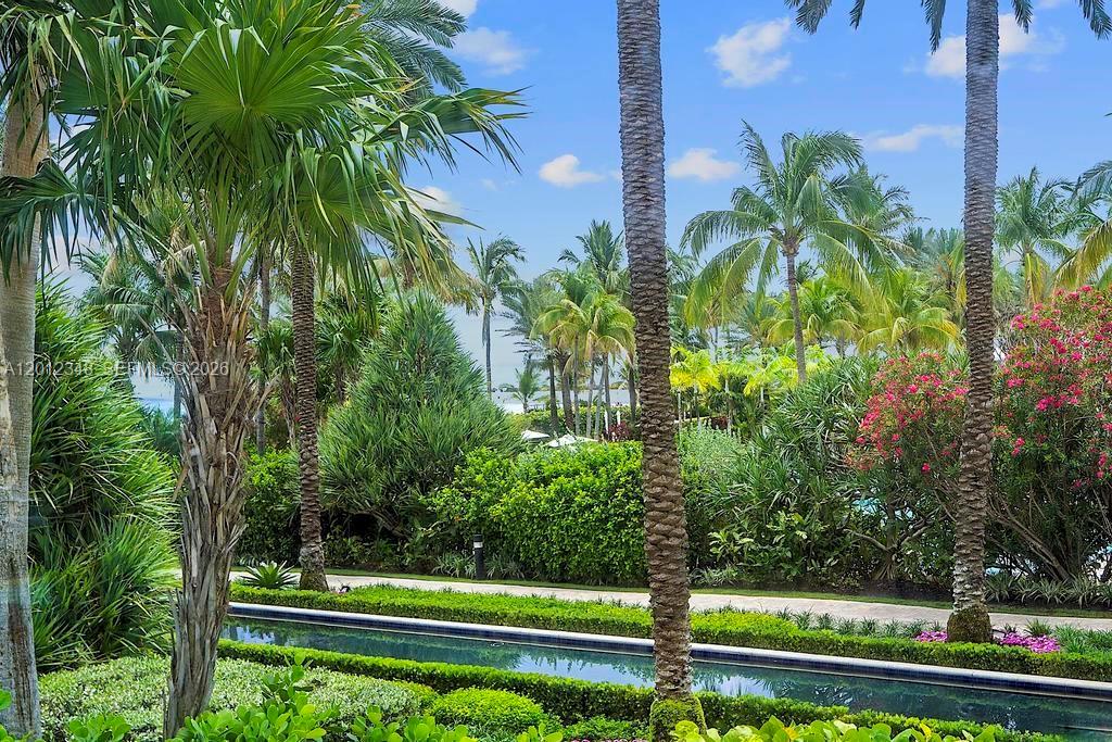 50 S Pointe Dr #TWN1 Miami Beach, FL 33139
