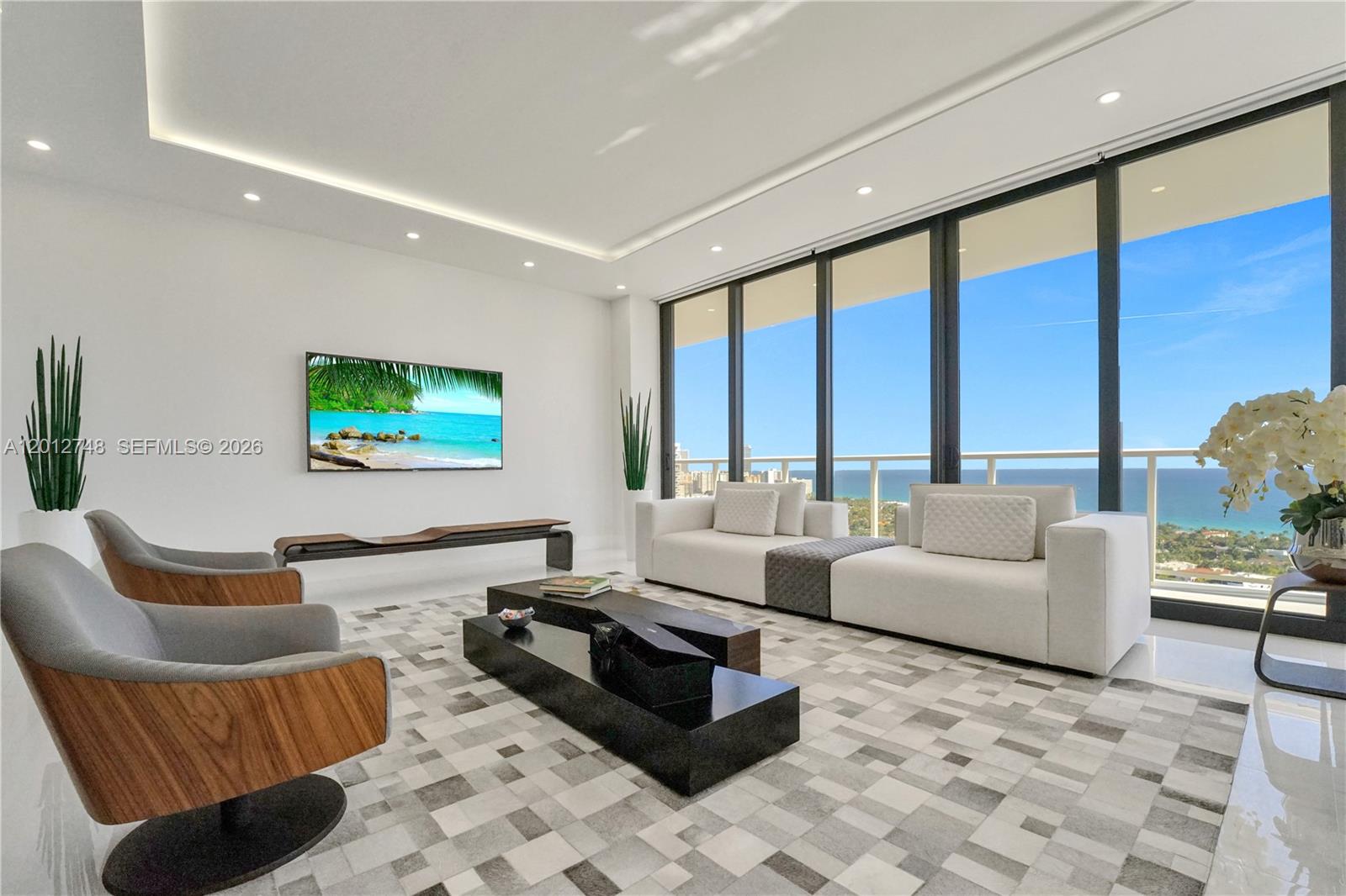 image Hamptons West14