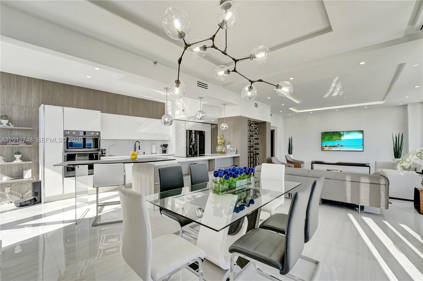 image Hamptons West19