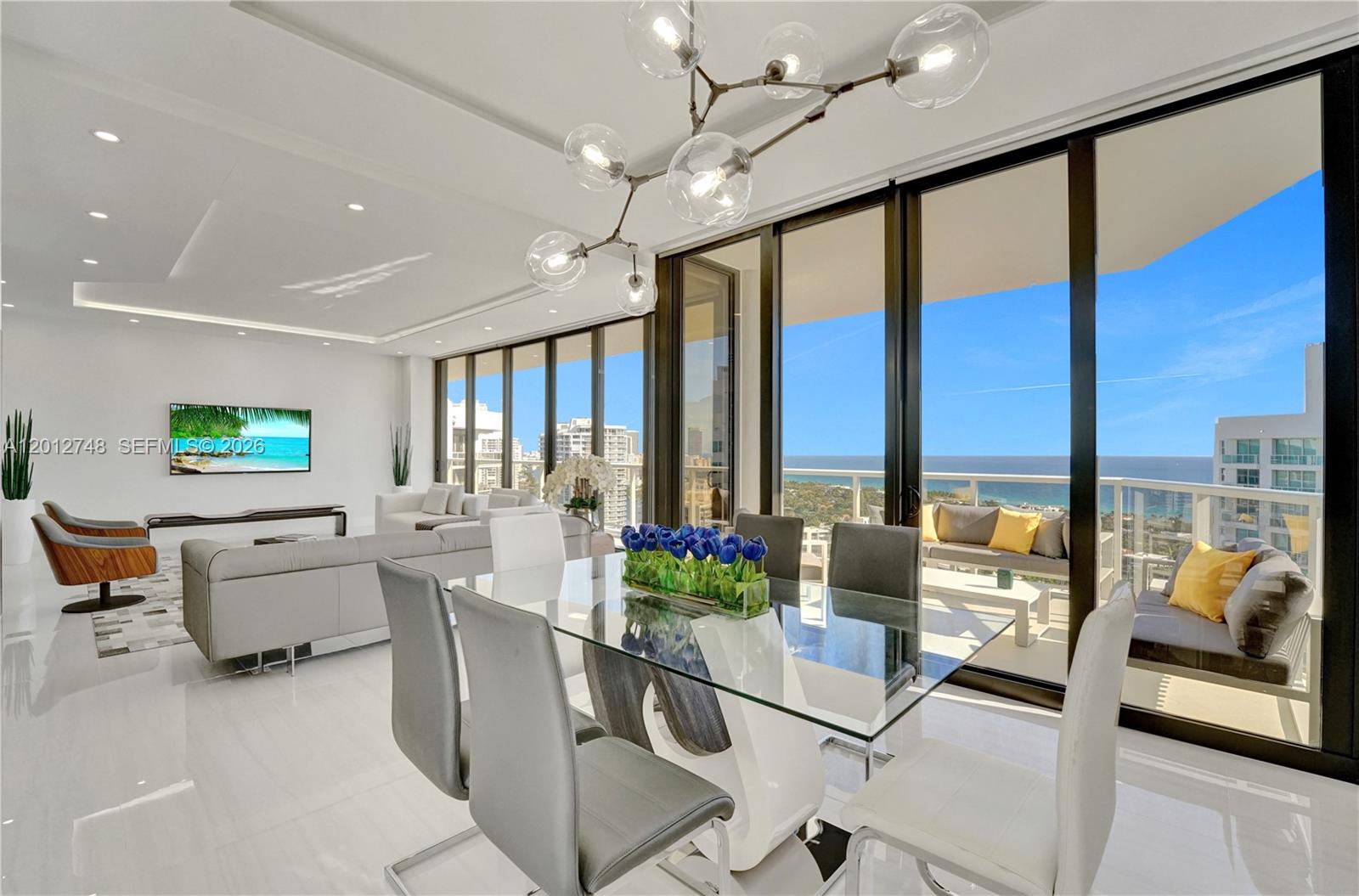 image Hamptons West20