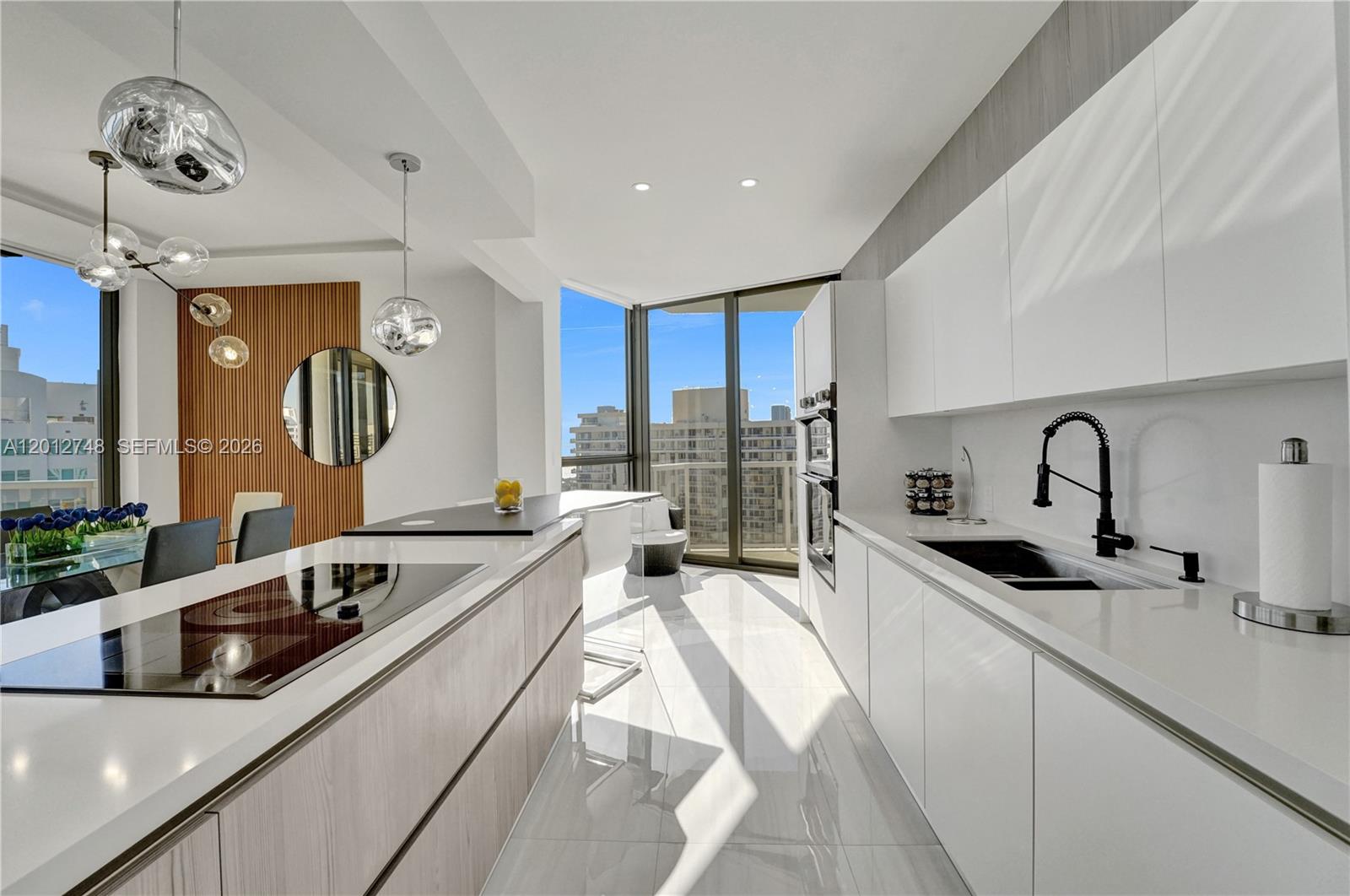 image Hamptons West32