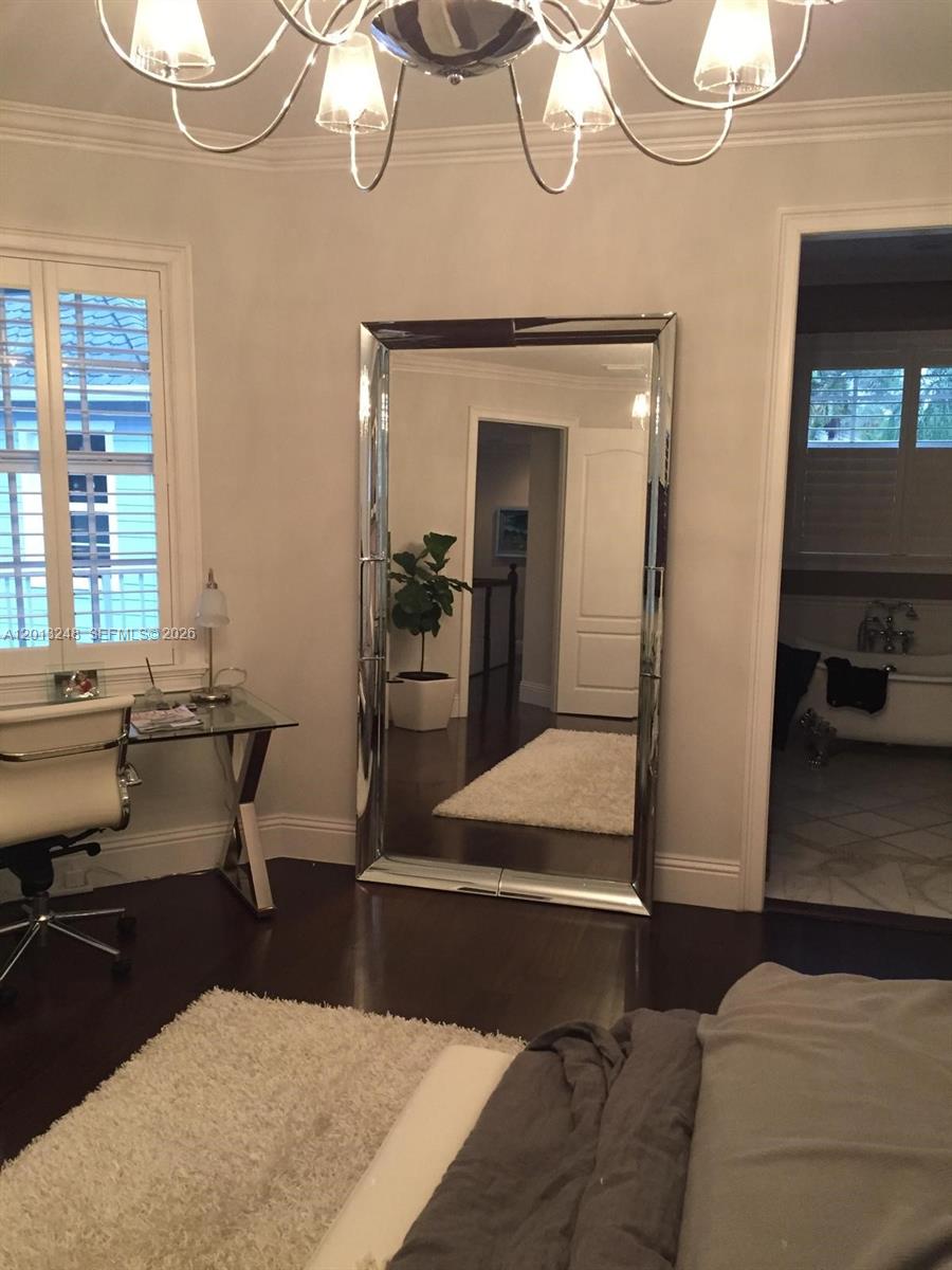 5000 SW 73rd Ter Miami, FL 33143